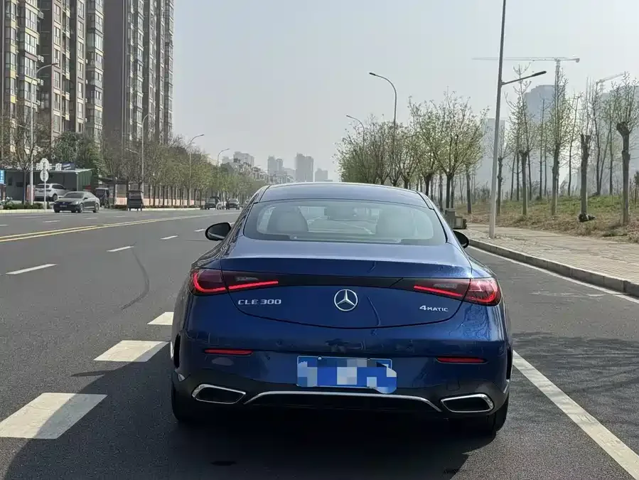 Mercedes-Benz CLE Mercedes-Benz CLE 2025 CLE 300 4MATIC Dynamic Coupe 2025 — миниатюра 2