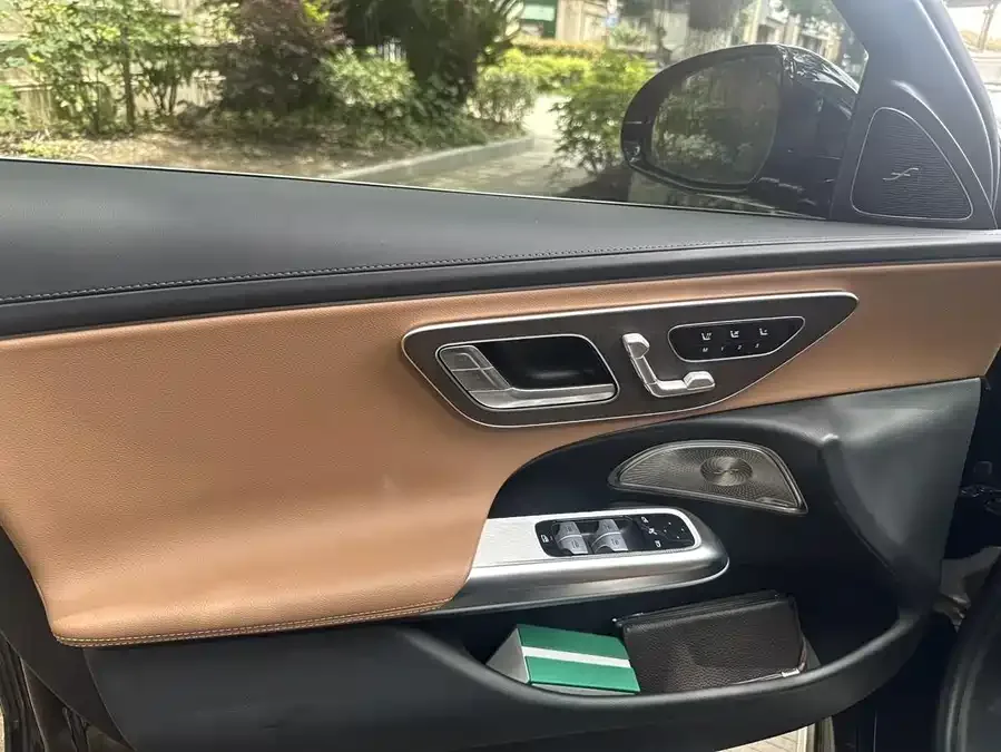 Mercedes-Benz E-Class Mercedes-Benz E-Class 2024 E 300 L Luxury Edition 2024 — миниатюра 3