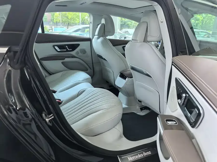 Mercedes-Benz EQS Mercedes-Benz EQS 2023 450+ Pioneer Edition 2025 — миниатюра 3