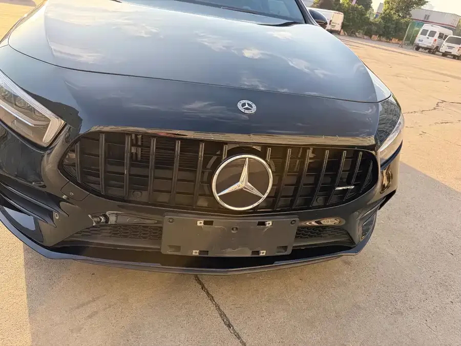 Mercedes-Benz A-Class AMG Mercedes-Benz A-Class AMG (Imported) 2022 AMG A 35 4MATIC 2022 — миниатюра 4