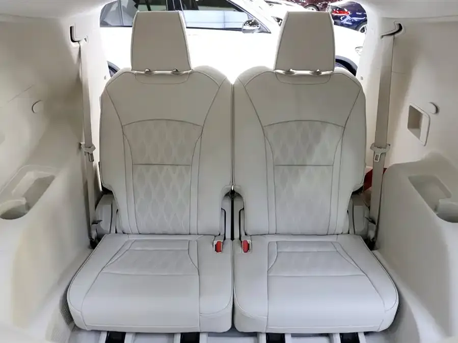 Buick Envision 2022 Angkeqi 652T 4WD Avenir 6-seater 2022 — миниатюра 3