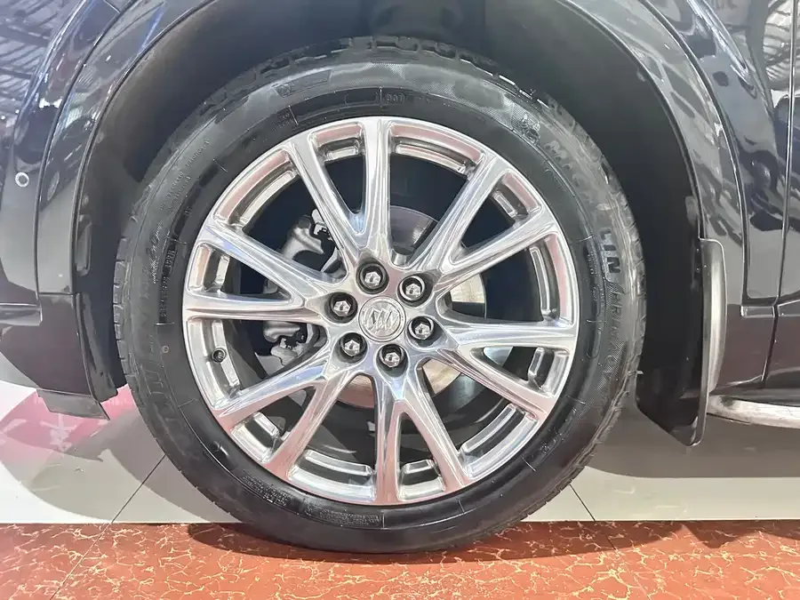 Buick Envision 2022 Angkeqi 652T 4WD flagship model 6 seats 2023 — миниатюра 5