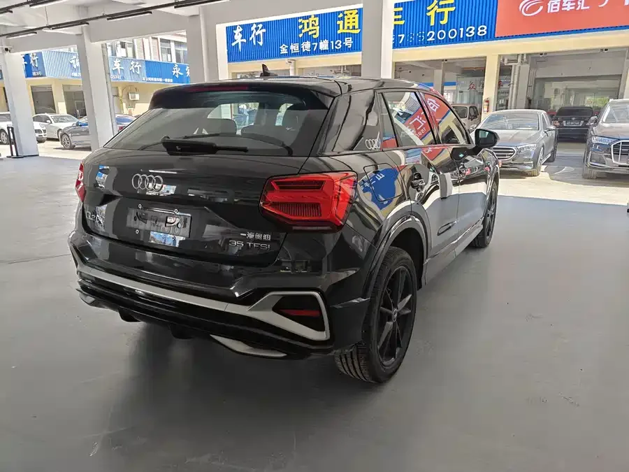 Audi Q2L 2024 35TFSI Progressive Dynamic Edition 2025 — миниатюра 4