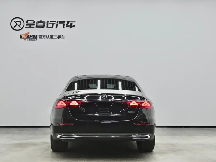 Mercedes-Benz E-class new energy Mercedes-Benz E-Class New Energy 2024 E 350 e L Plug-in Hybrid Sedan 2025 — миниатюра 3