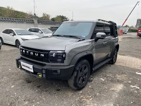 Jetour traveler 2025 buy in Moscow