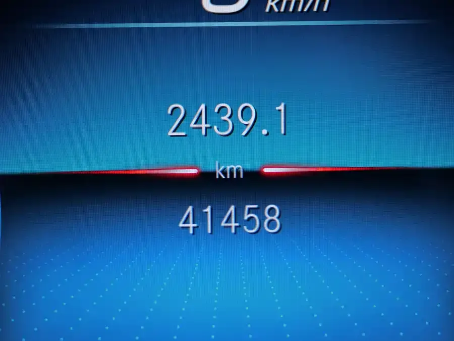 Mercedes-Benz E-class new energy Mercedes-Benz E-Class New Energy 2023 E 350 e L Plug-in Hybrid Sports Sedan 2023 — миниатюра 2