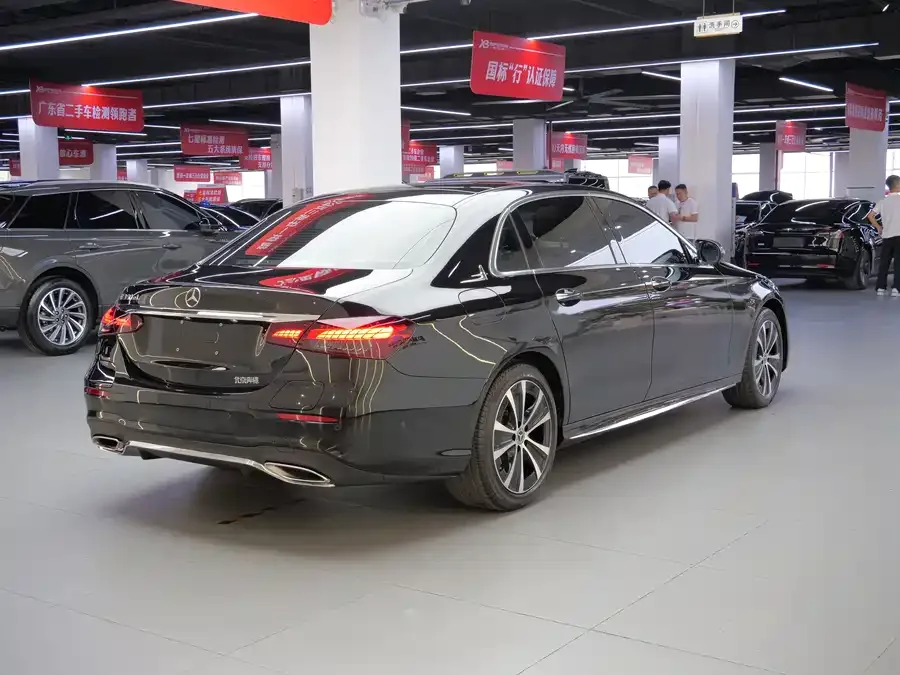 Mercedes-Benz E-class new energy Mercedes-Benz E-Class New Energy 2023 E 350 e L Plug-in Hybrid Sports Sedan 2023 — миниатюра 5