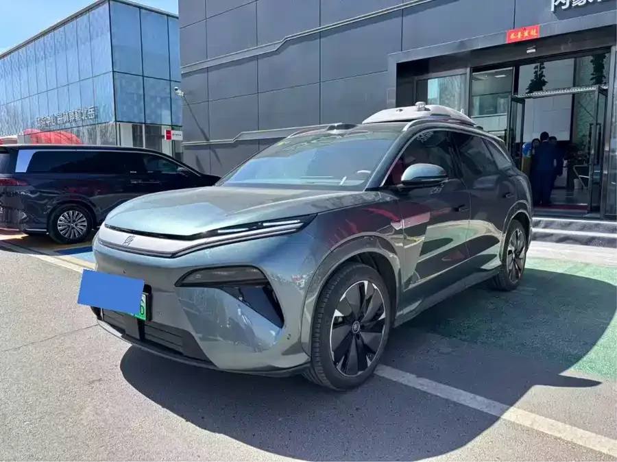 BYD Tang L 2025