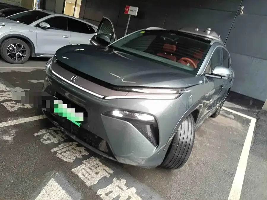 BYD Tang L 2025