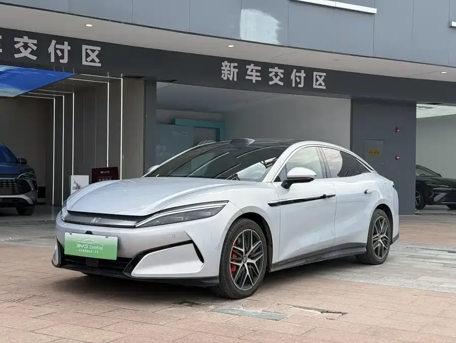 BYD Han L 2025