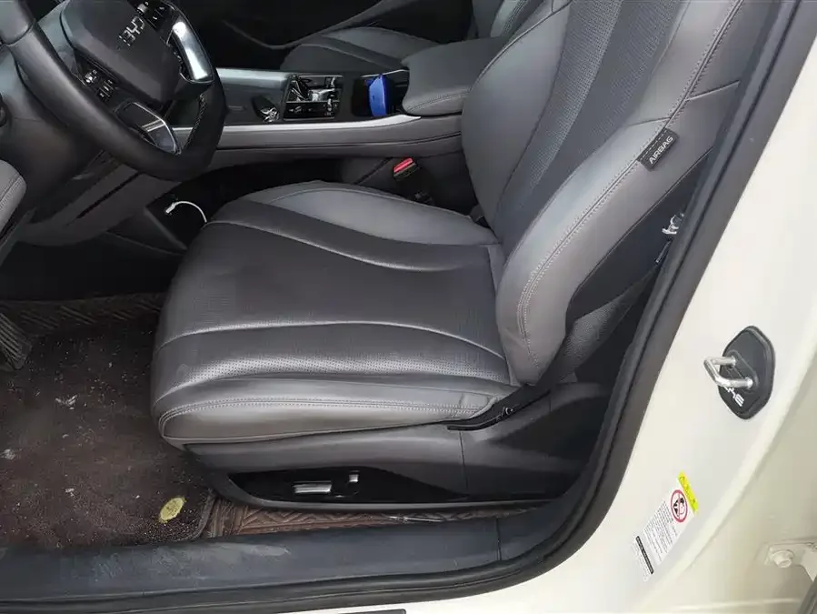 BYD seal 07 DM-i Seal 07 DM-i 2025 DM-i 1.5L 70km Elite 2025 — миниатюра 3