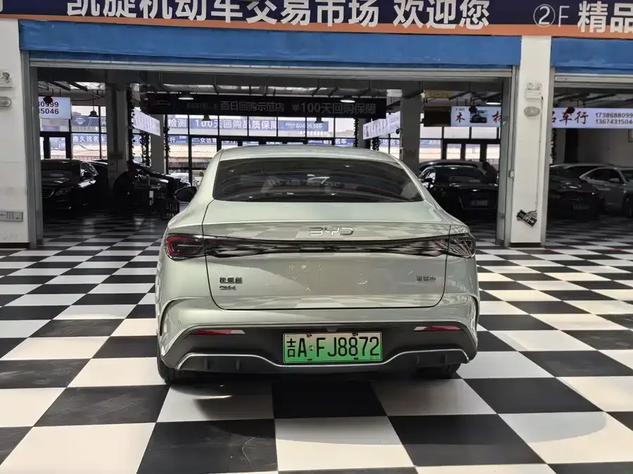 BYD Seal 06 Seal 06 2024 DM-i 120KM Premium Edition 2024 — миниатюра 2