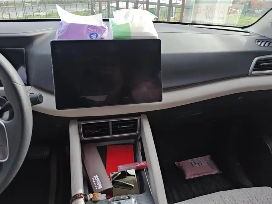 BYD Yuan Up Yuan UP 2024 401KM Leading Model 2024 — миниатюра 4