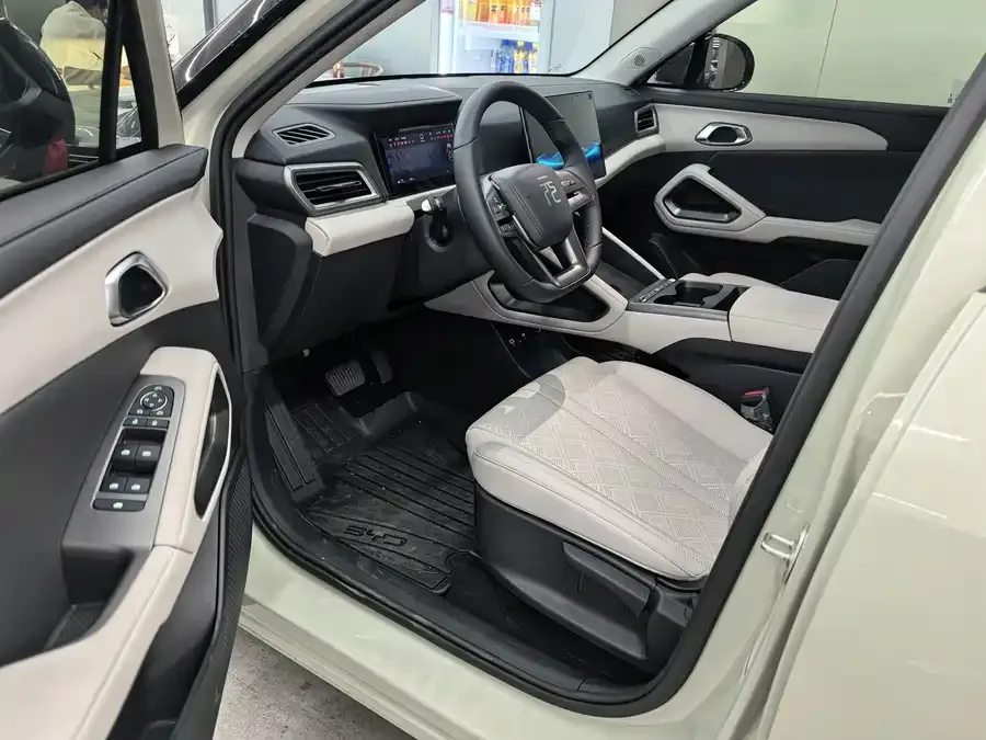 BYD Yuan Up Yuan UP 2025 Smart Driving Edition 401KM Vitality Edition 2025 — миниатюра 4