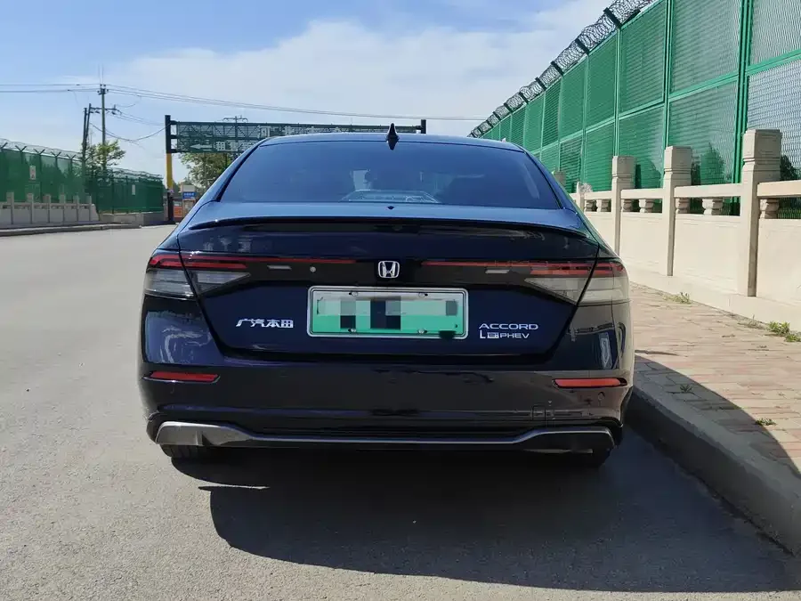 Honda Accord New Energy Accord New Energy 2023 2.0L e:PHEV Premium Edition 2024 — миниатюра 2