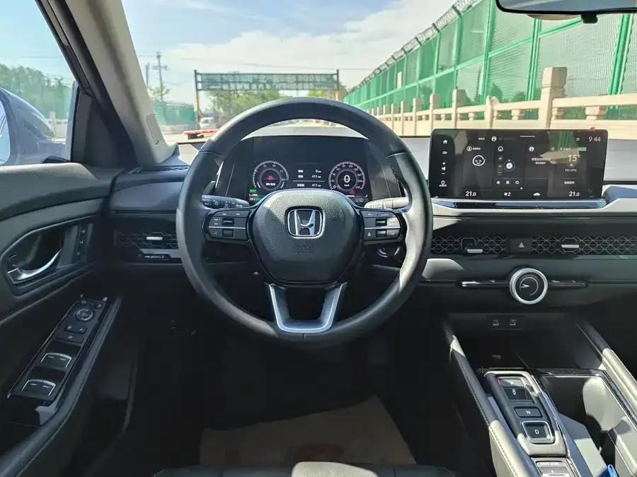 Honda Accord New Energy Accord New Energy 2023 2.0L e:PHEV Premium Edition 2024 — миниатюра 4