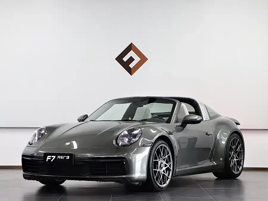 Porsche 911 2022 Targa 4 3.0T 2022 — фото 1, купить с доставкой в Москву