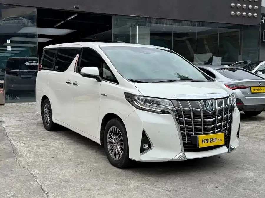 Toyota Alphard 2022