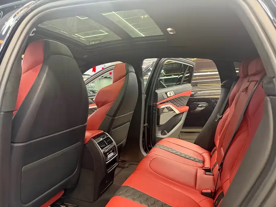 BMW X6 M BMW X6 M 2022 X6 M 2023 — миниатюра 3