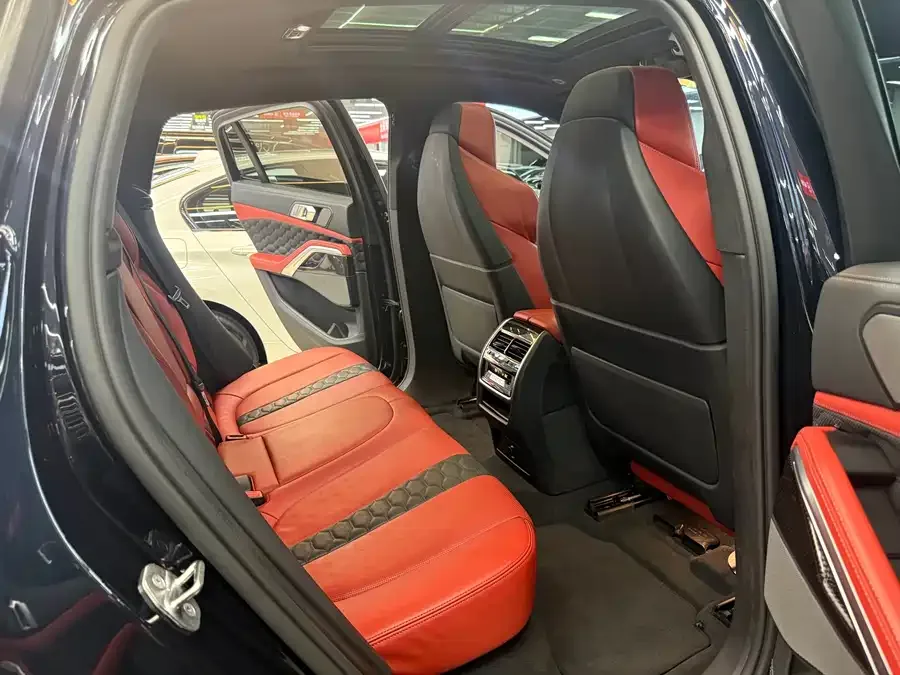 BMW X6 M BMW X6 M 2022 X6 M 2023 — миниатюра 4