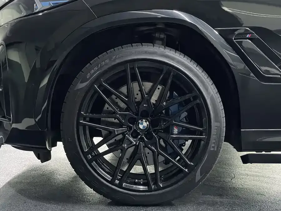 BMW X6 M BMW X6 M 2023 X6 M Thunder Edition 2023 — миниатюра 2
