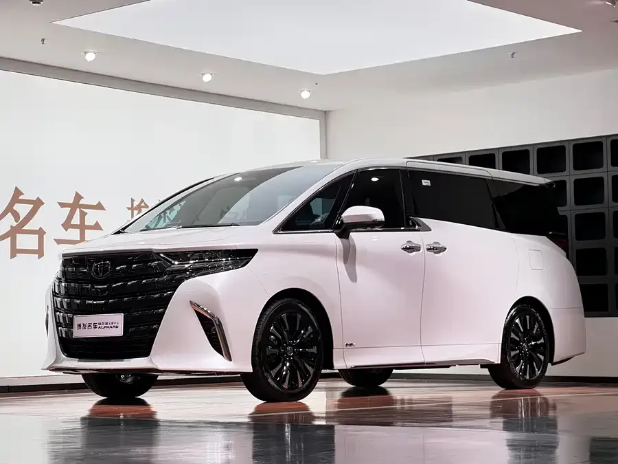 Toyota Alphard 2026