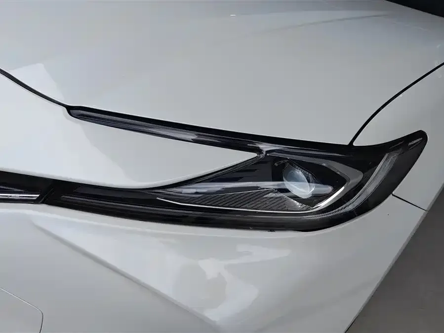 Toyota Camry Camry 2024 2.0E Elite Edition 2024 — миниатюра 2