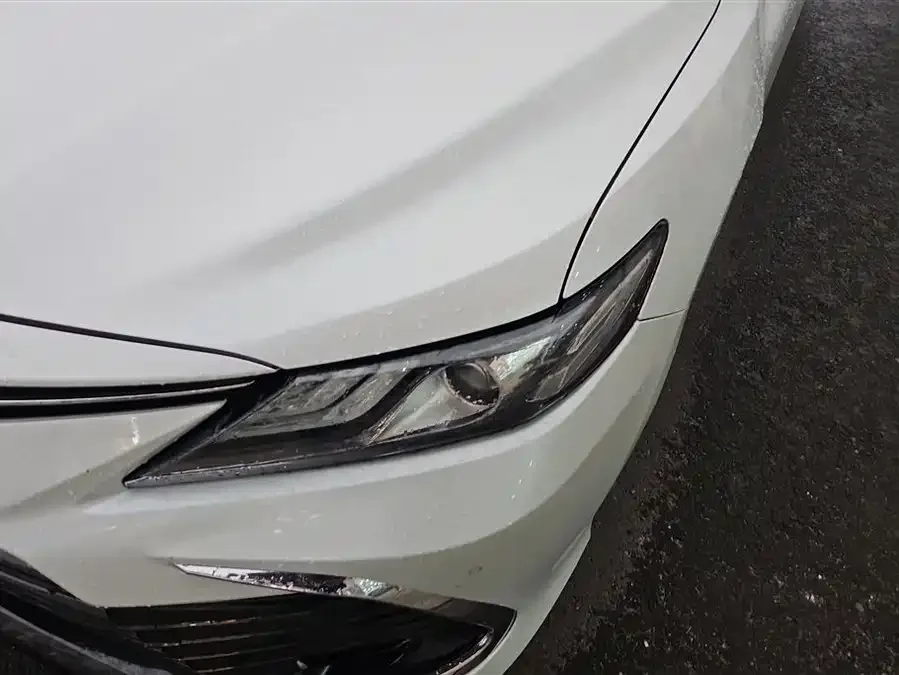 Toyota Camry Camry 2021 2.5G Deluxe Edition 2023 — миниатюра 2