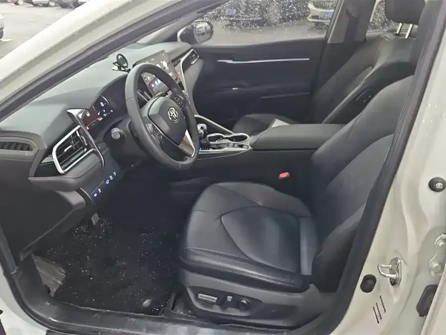 Toyota Camry Camry 2021 2.5G Deluxe Edition 2023 — миниатюра 3