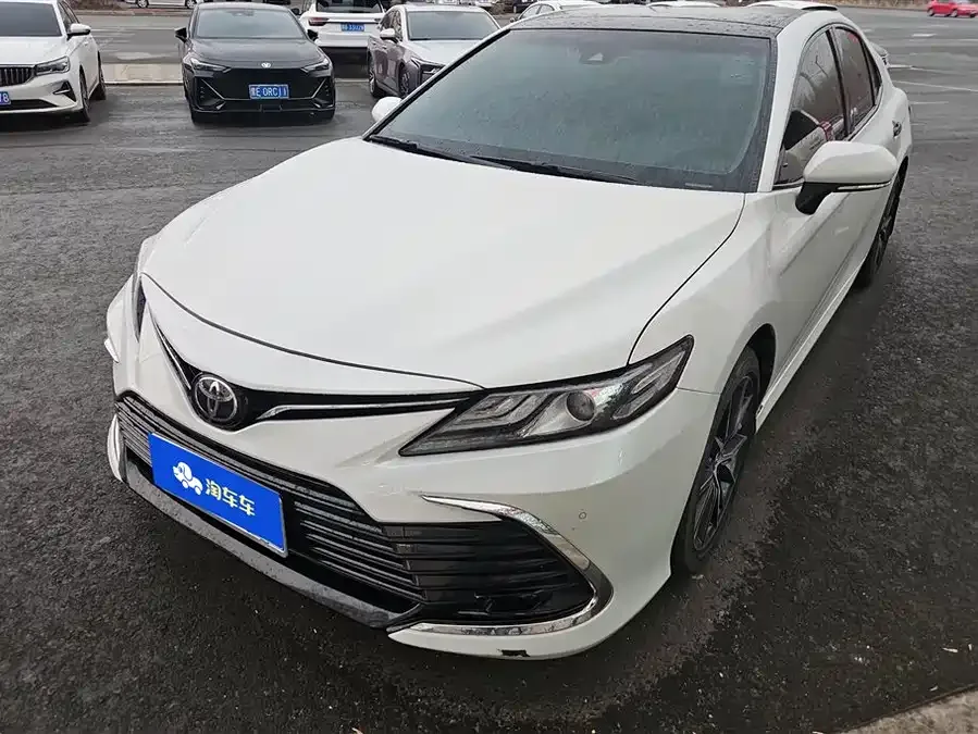 Toyota Camry 2023