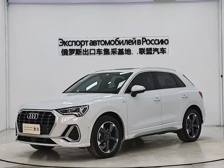 Audi Q3 2023 35 TFSI Fashion Dynamic Edition (1.4T) 2023 — фото 1, купить с доставкой в Москву