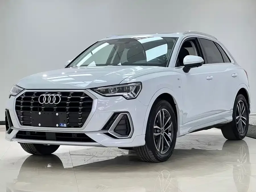 Audi Q3 2022