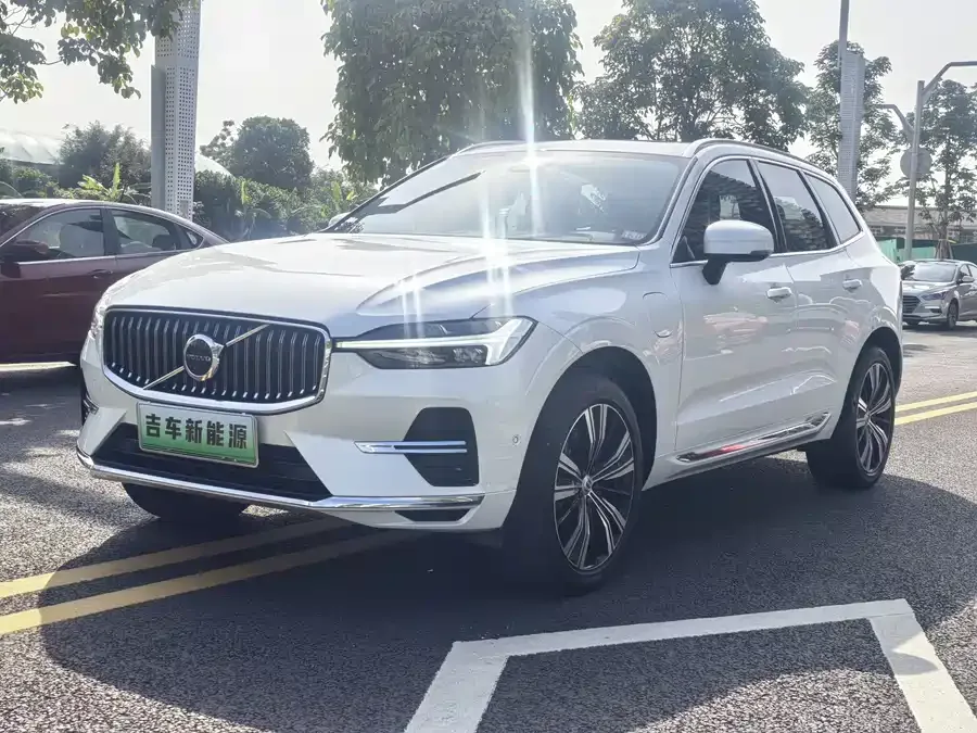 Volvo XC60 Plug-in Hybrid 2022
