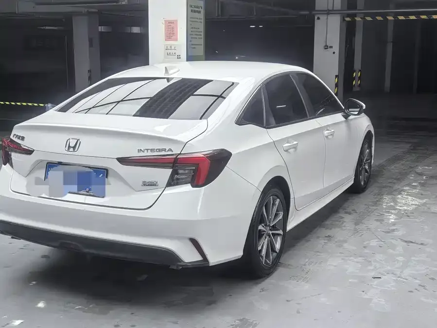Honda Integra Stylish 2022 240TURBO CVT Fantasy NightLuxury Edition 2022 — миниатюра 2