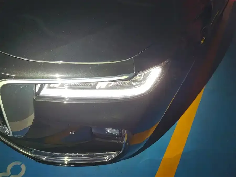 Hongqi H9 Hongqi H9 2022 2.0T Zhilian Qiyue Edition 2022 — миниатюра 2
