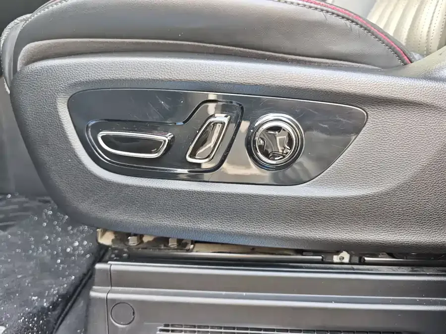 GAC Trumpchi M8 Trumpchi M8 2023 Grandmaster Series 400T Supreme Edition 2023 — миниатюра 4