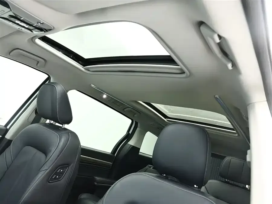 GAC Trumpchi M8 Trumpchi M8 2023 Lead Show Series 390T Extreme Edition 2023 — миниатюра 4