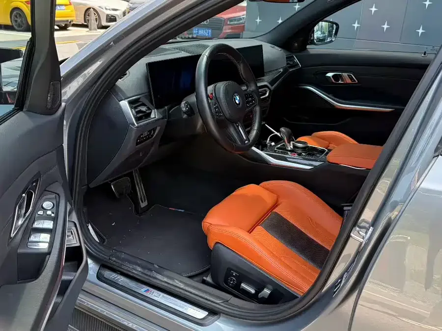 BMW M3 2023 M3 Sedan Thunder Edition 2024 — миниатюра 3