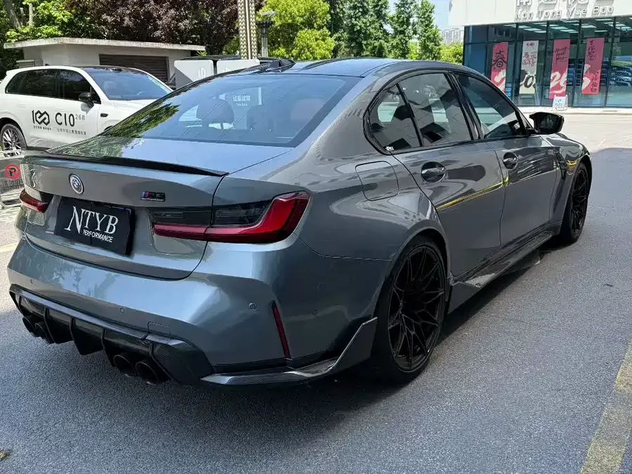 BMW M3 2023 M3 Sedan Thunder Edition 2024 — миниатюра 4
