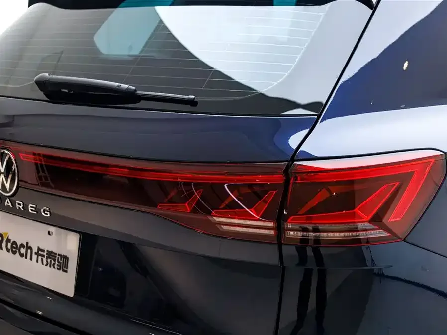 Volkswagen Touareg Touareg 2025 2.0TSI Sharp Shadow Edition 2025 — миниатюра 3