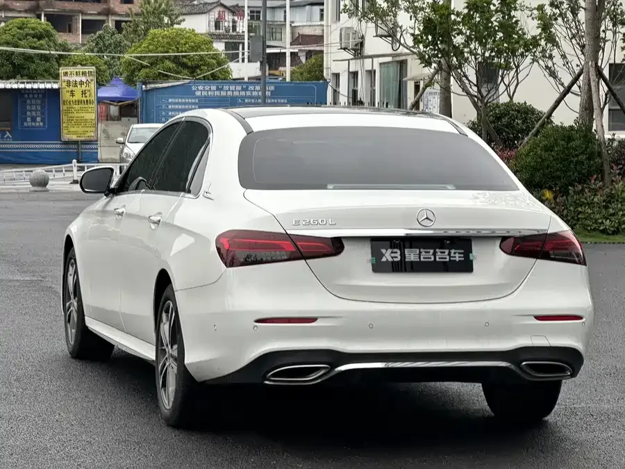Mercedes-Benz E-Class Mercedes-Benz E-Class 2023 E 260 L Sports Edition 2023 — миниатюра 3