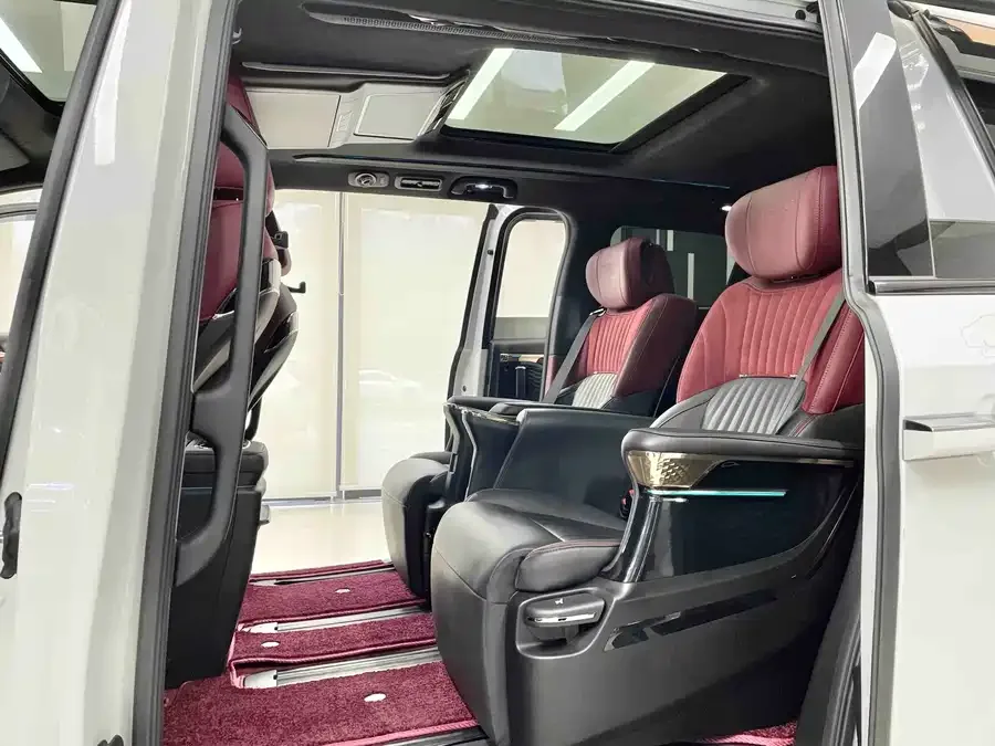 GAC Trumpchi M8 Trumpchi M8 2023 Grandmaster Series 400T Supreme Edition 2023 — миниатюра 3