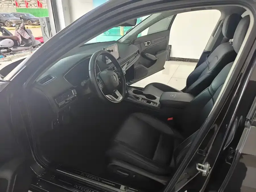Honda Integra Stylish 2023 240TURBO CVT Smart Edition 2023 — миниатюра 2