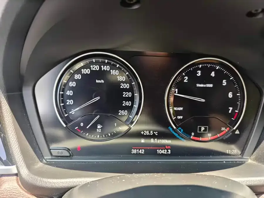 BMW X2 2022 sDrive25i M Sport Package 2022 — миниатюра 5