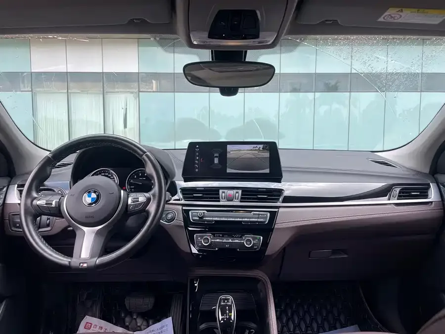 BMW X2 2022 sDrive25i M Sport Package 2022 — миниатюра 5