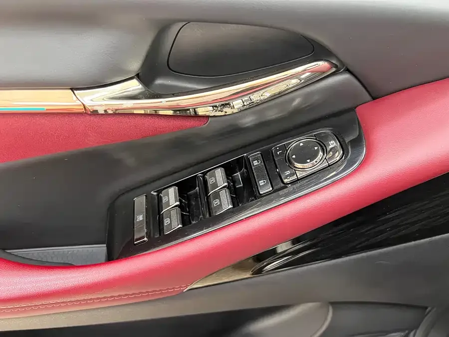 GAC Trumpchi M8 Trumpchi M8 2024 Grandmaster Series Dual Engine Supreme Edition 2023 — миниатюра 4