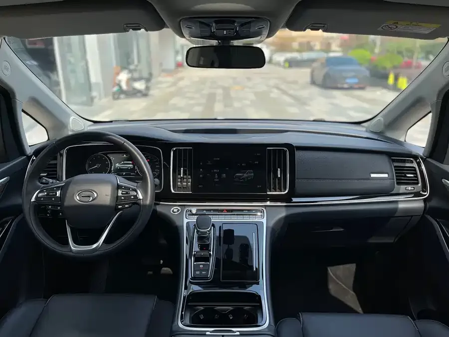GAC Trumpchi M8 Trumpchi M8 2023 Lingxiu Series 390T Exclusive Edition 2023 — миниатюра 5