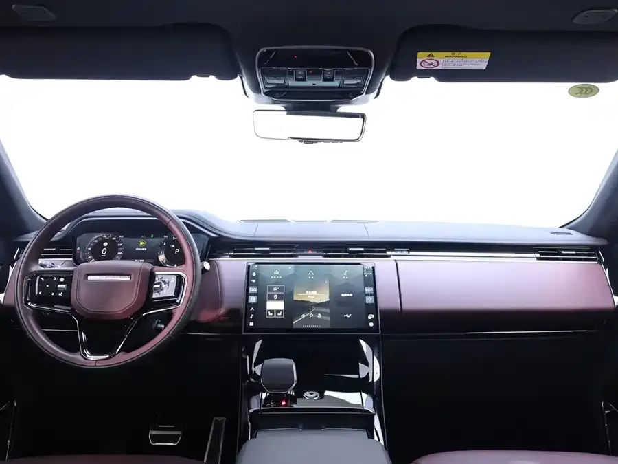 Land Rover Range Rover Sport Range Rover Sport 2025 400PS Hidden Front Special Edition 2026 — миниатюра 4