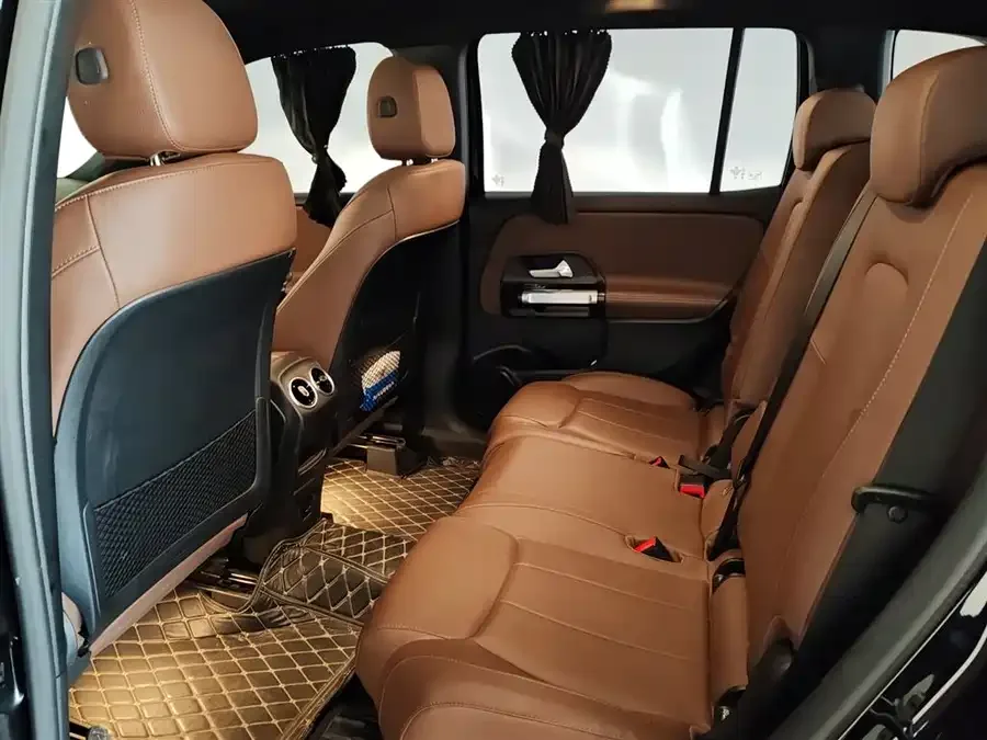 Mercedes-Benz GLB-Class Mercedes-Benz GLB 2024 facelift GLB 220 Fashion Edition 2024 — миниатюра 4