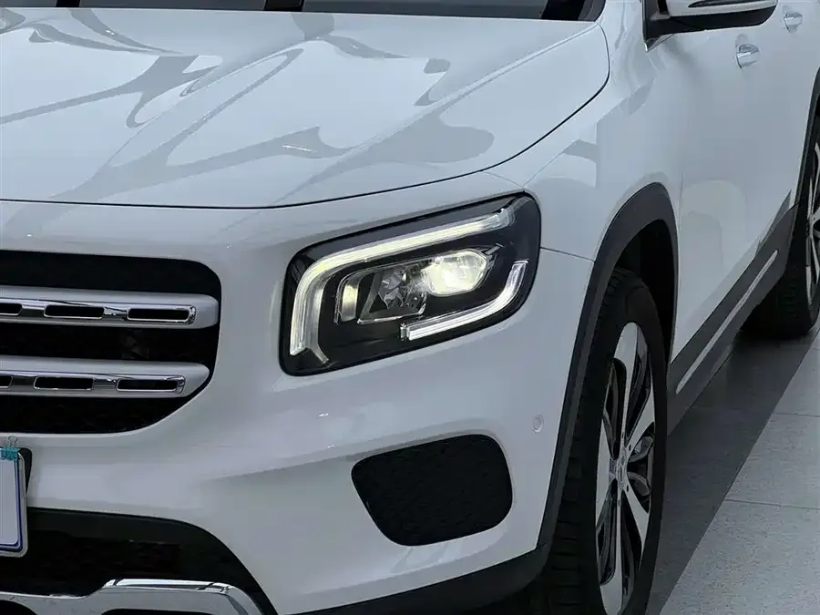 Mercedes-Benz GLB-Class Mercedes-Benz GLB 2023 GLB 220 Fashion Edition 2023 — миниатюра 2
